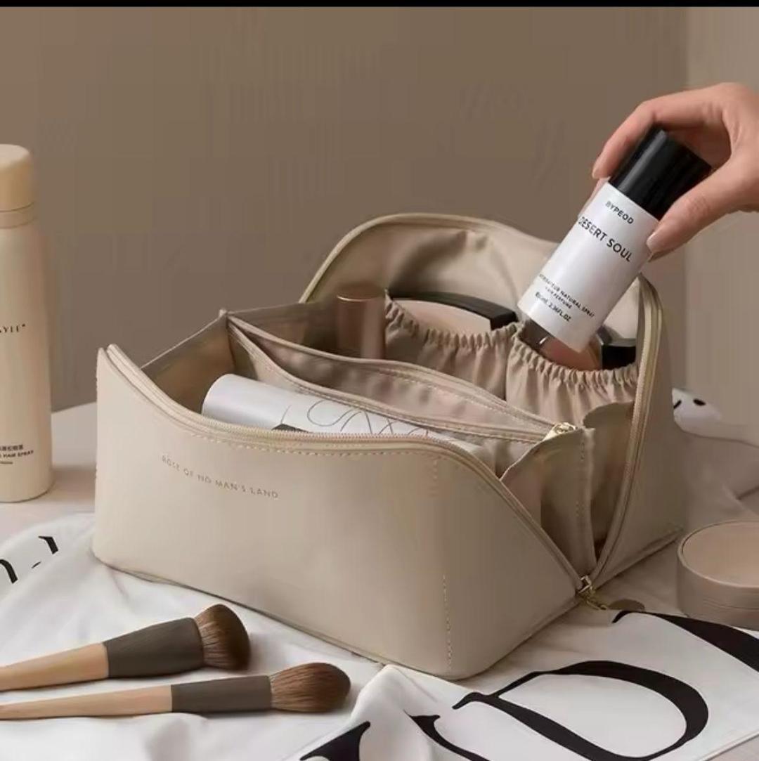 Makeup Accessories bag